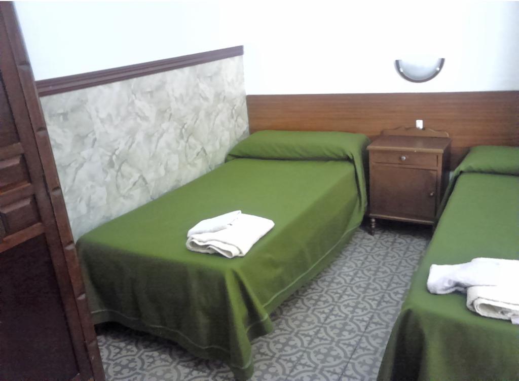 Hostal Union Campana Sevilla Habitación foto